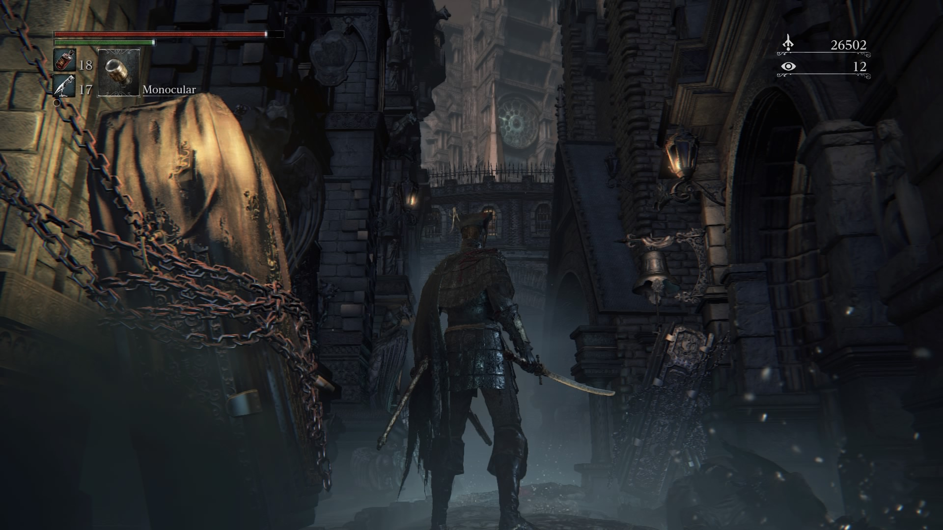 玩家在《血源詛咒》中找到開場動畫中的小巷實景