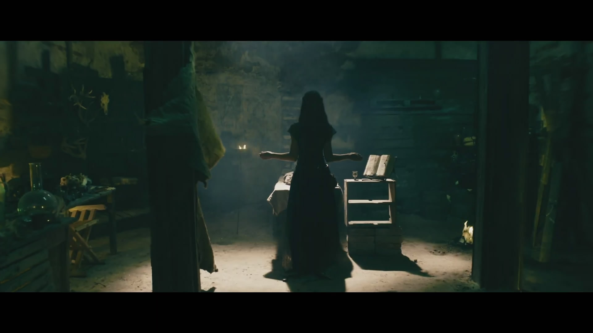 粉絲版《巫師》電影新預告片 影片將於11月30日上映