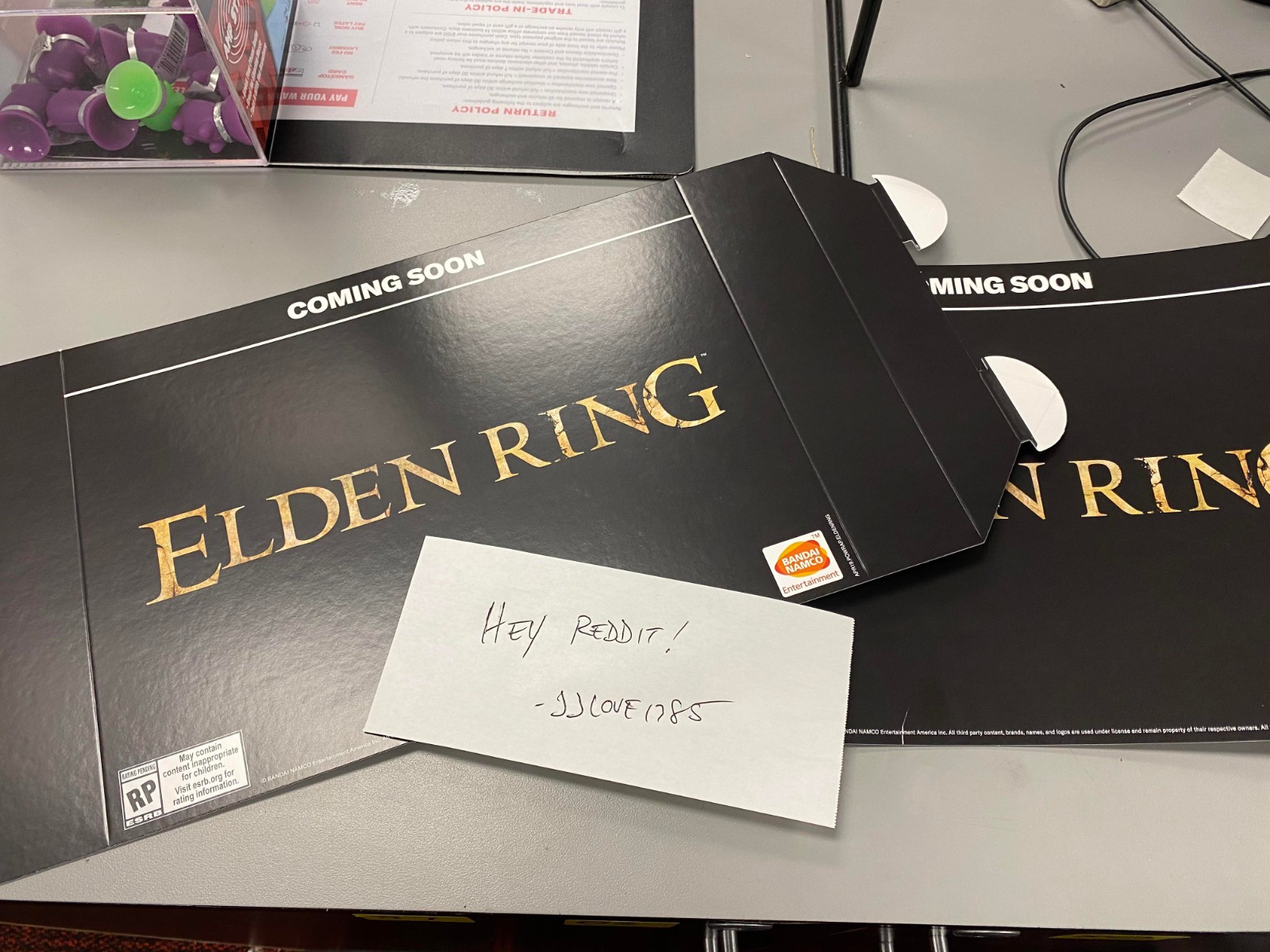 國外Reddit網友分享疑似《Elden Ring》宣傳物料