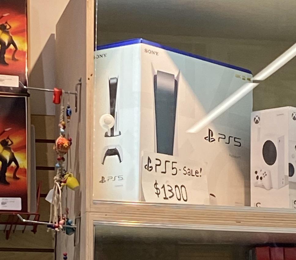 美國加州一遊戲商店天價倒賣PS5 標價超一千美元